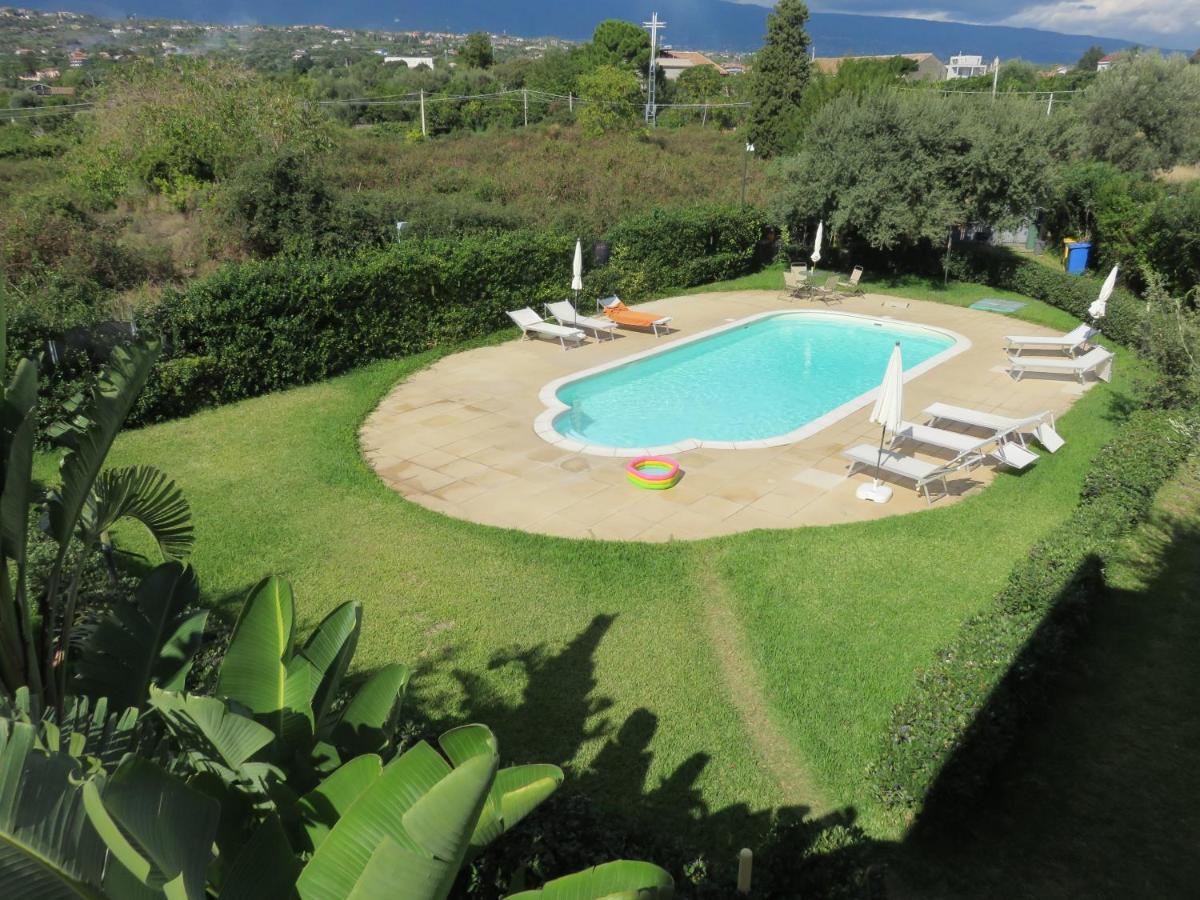 Case Vacanze Residence Trinacria Ачиреале Екстер'єр фото