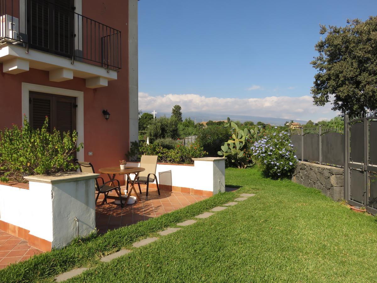 Case Vacanze Residence Trinacria Ачиреале Екстер'єр фото