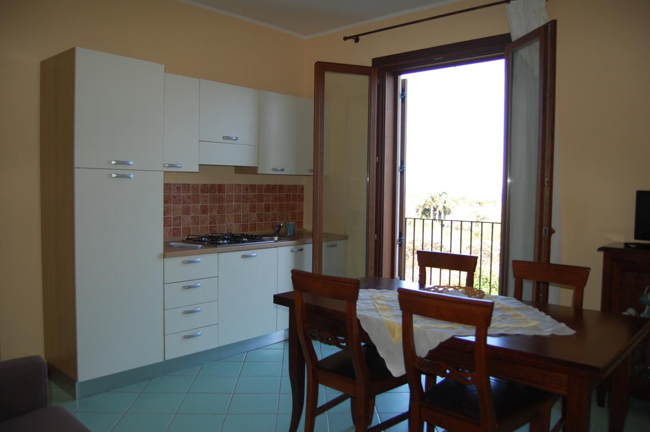 Case Vacanze Residence Trinacria Ачиреале Екстер'єр фото